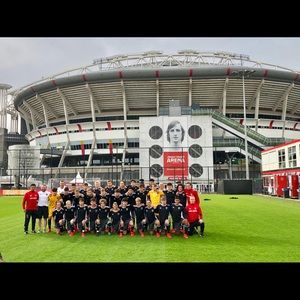 Meet your Posher, Mitchell